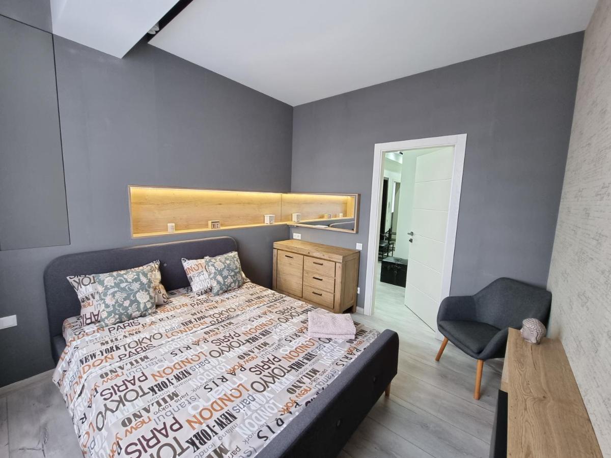 Diplomat The Best Ultra Central Apartaments Κισινάου Εξωτερικό φωτογραφία