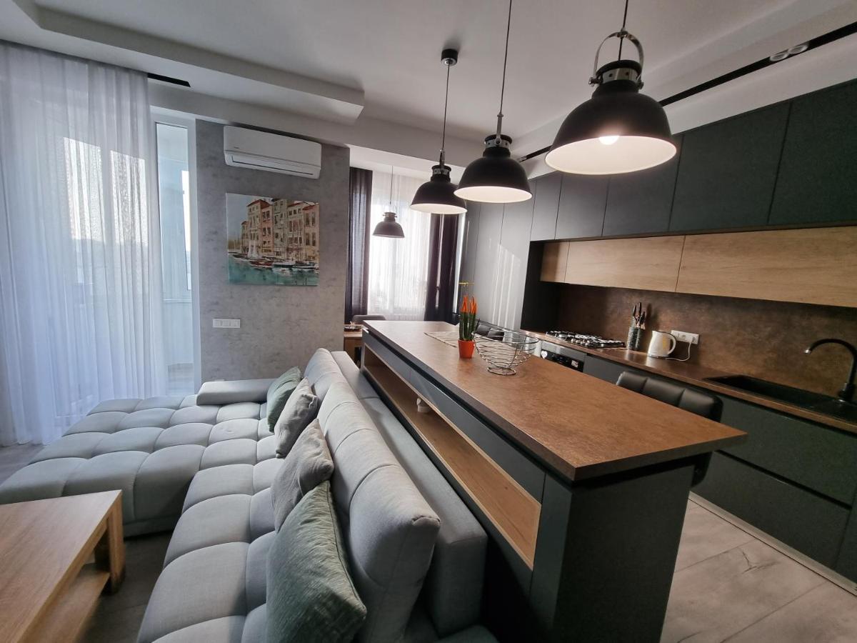 Diplomat The Best Ultra Central Apartaments Κισινάου Εξωτερικό φωτογραφία